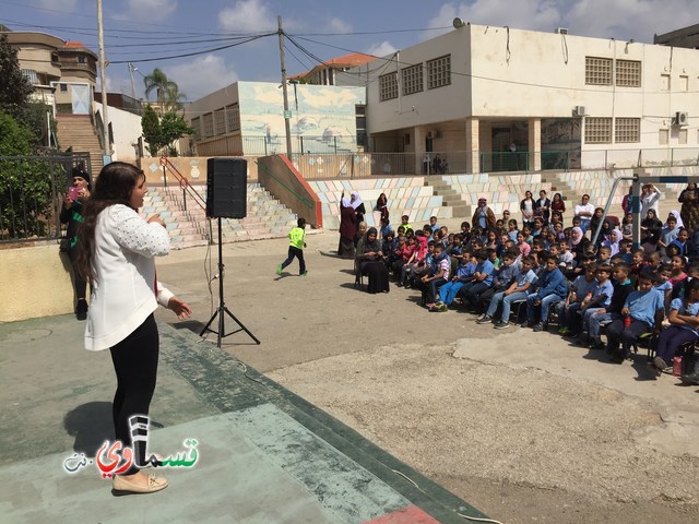 مدرسة المنار ترفع صوت الشعر عاليا